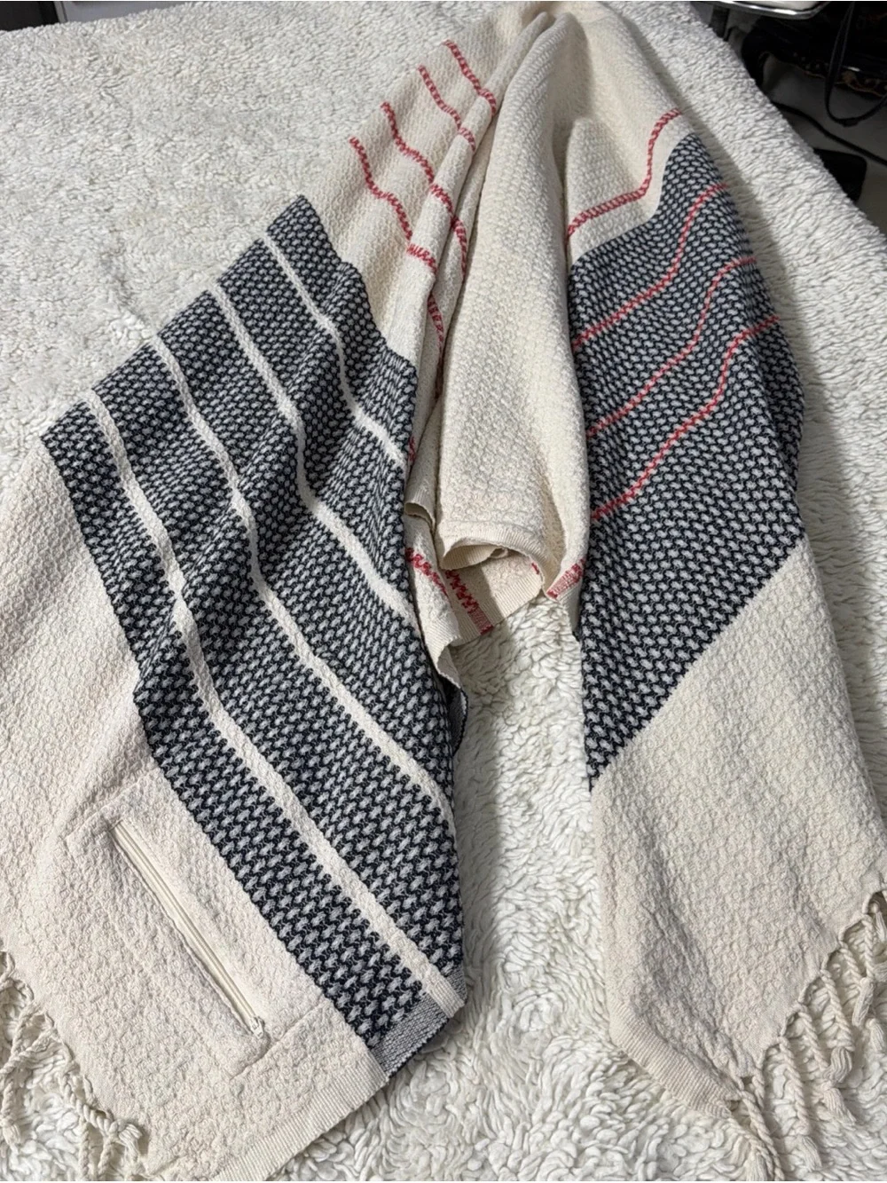 Sand cloud 100% organic Striped Cotton Throw Blanket in Cream, Navy and Red